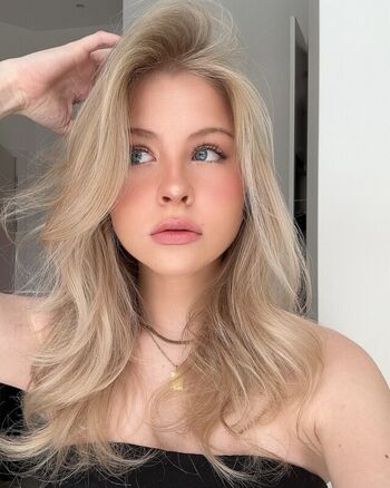 Full leaked Saskia lester private onlyfans photo