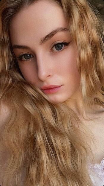 Full leaked Sassynessa private onlyfans photo