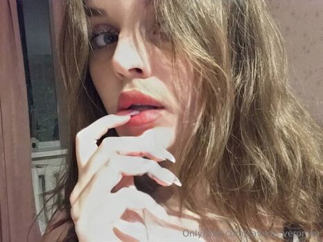 Full leaked Savage veronika page private onlyfans photo