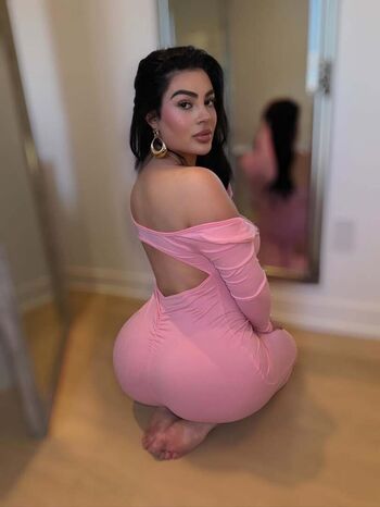 Full leaked Savala tee page private onlyfans photo