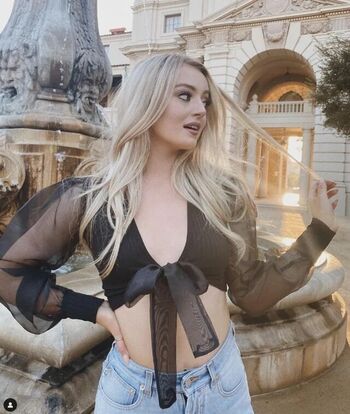 Full leaked Savannah kennick private onlyfans photo