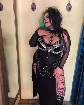 Full leaked Savannah torres private onlyfans photo