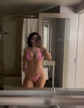 Full leaked Savliftss private onlyfans photo