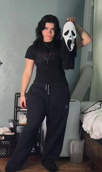 Full leaked Savliftss private onlyfans photo