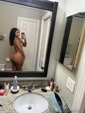 Full leaked Savzilla private onlyfans photo