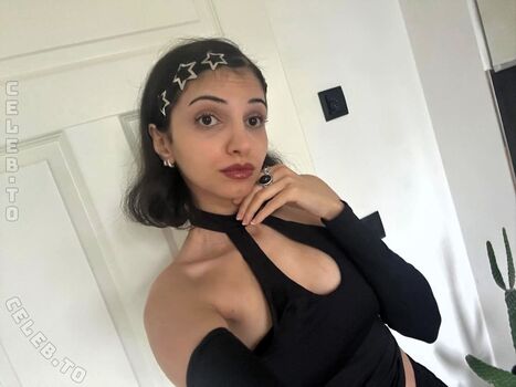 Full leaked Sawana private onlyfans photo