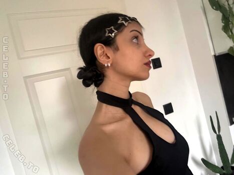 Full leaked Sawana private onlyfans photo