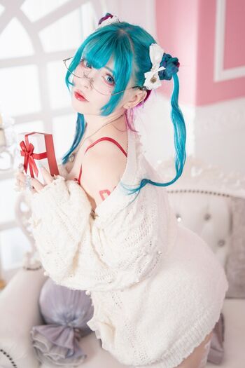 Saya Scarlet