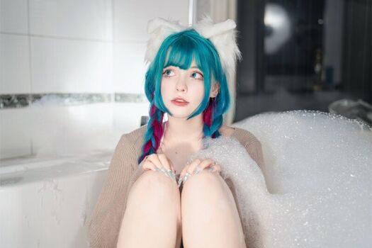 Saya Scarlet
