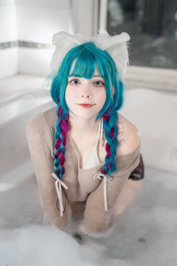 Saya Scarlet