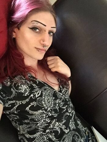 Full leaked Scarlet anahita page private onlyfans photo