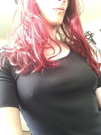 Full leaked Scarlet anahita private onlyfans photo
