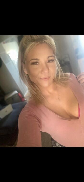 Full leaked Scarlette james private onlyfans photo