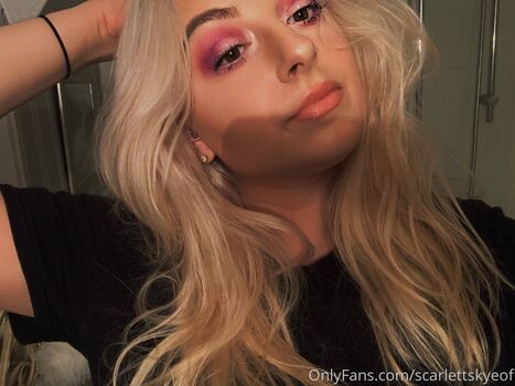 Full leaked Scarlettskyeof private onlyfans photo