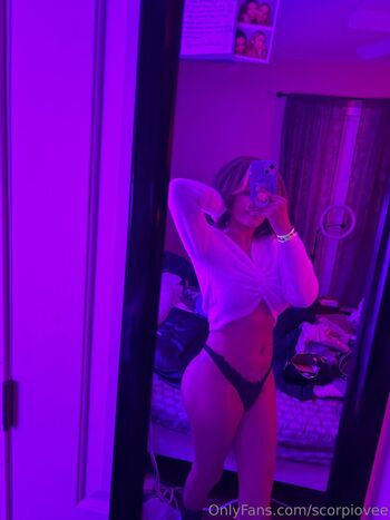 Full leaked Scorpiovee private onlyfans photo