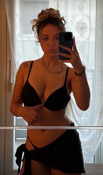 Full leaked Scuckiess private onlyfans photo
