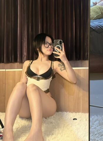 Full leaked Sdgrliceeee private onlyfans photo