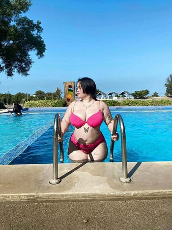 Full leaked Seannyxvenusz private onlyfans photo