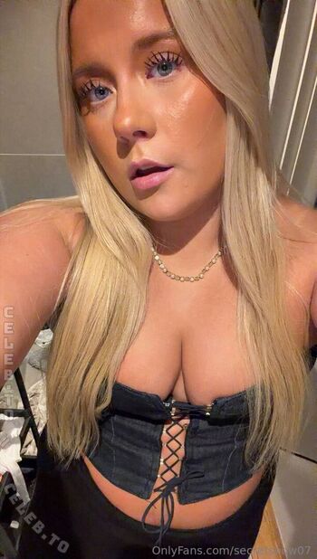 Full leaked Secret snowflake private onlyfans photo
