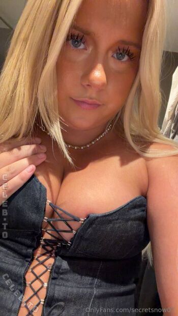 Full leaked Secret snowflake private onlyfans photo