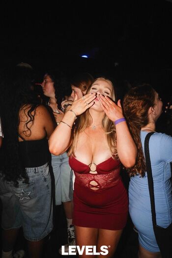 Full leaked See through page private onlyfans photo