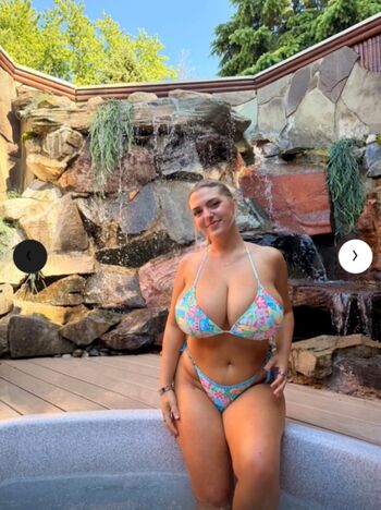 Full leaked Seerahb private onlyfans photo