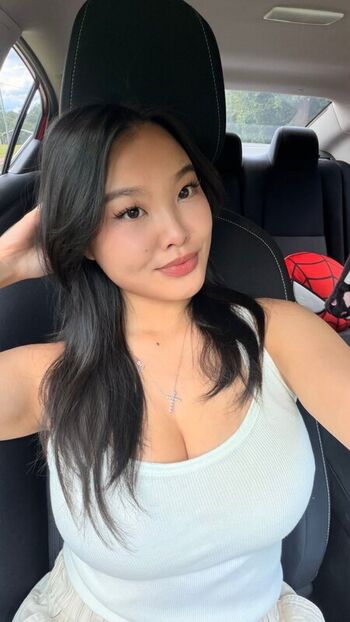 Seleena Her