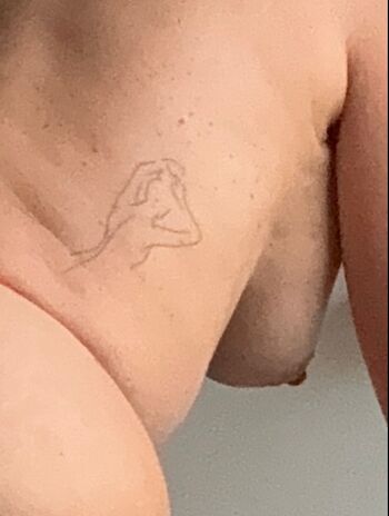 Full leaked Selena private onlyfans photo