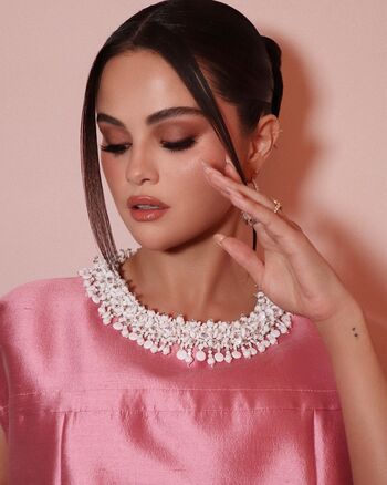 Full leaked Selena gomez  page private onlyfans photo