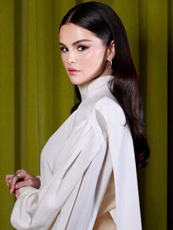 Full leaked Selena gomez page private onlyfans photo