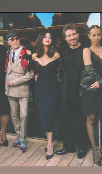 Full leaked Selena gomez page private onlyfans photo