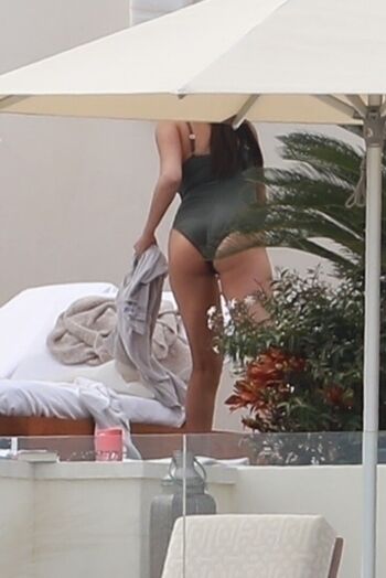 Full leaked Selena gomez private onlyfans photo