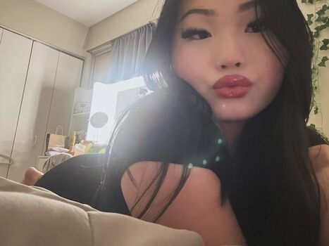 Full leaked Selena lee private onlyfans photo