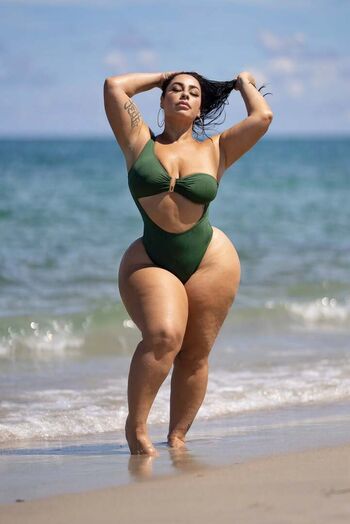 Full leaked Selene castle private onlyfans photo