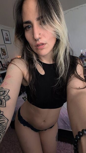 Full leaked Selene haze private onlyfans photo