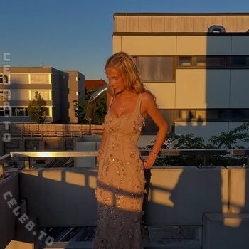 Full leaked Selinahddl private onlyfans photo