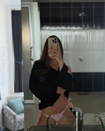 Full leaked Selinka private onlyfans photo