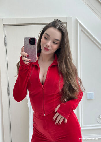 Full leaked Selti  page private onlyfans photo