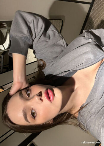 Full leaked Selti private onlyfans photo