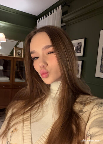 Full leaked Seltinsweet private onlyfans photo