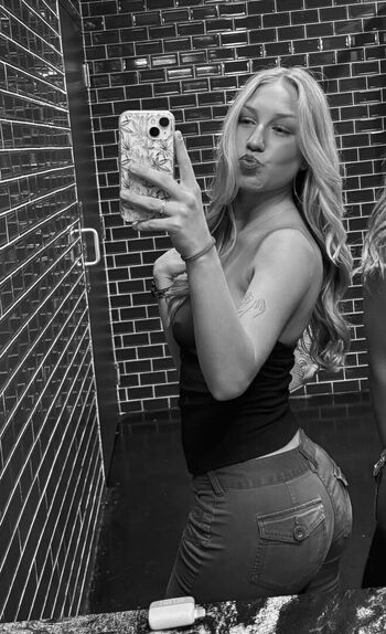 Full leaked Semurphyy private onlyfans photo