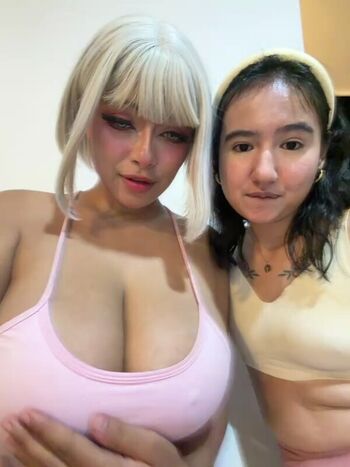 Full leaked Seraphine private onlyfans photo