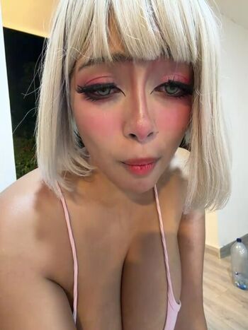 Full leaked Seraphine private onlyfans photo