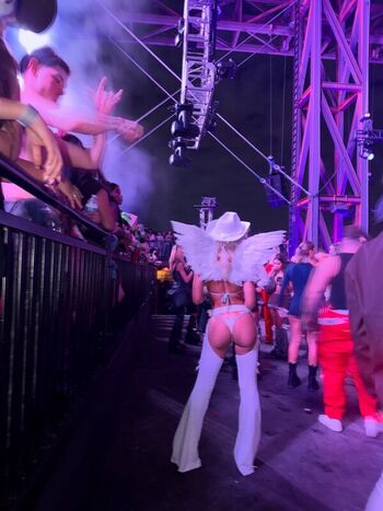 Full leaked Serena jung private onlyfans photo