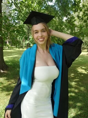 Full leaked Serena skybourne page private onlyfans photo