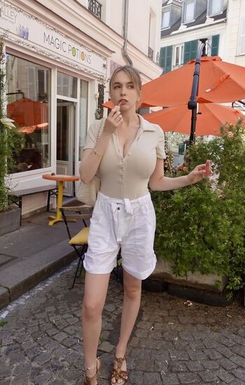 Full leaked Serena skybourne page private onlyfans photo