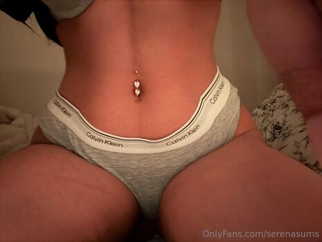 Full leaked Serenasums private onlyfans photo