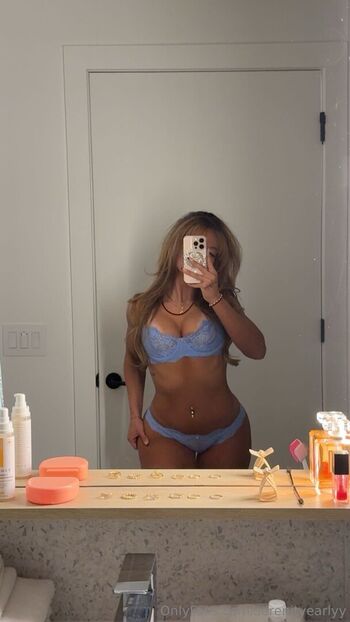 Full leaked Serenity early private onlyfans photo