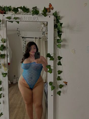 Full leaked Sexihonduran private onlyfans photo