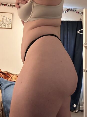 Full leaked Sexxilexxi private onlyfans photo